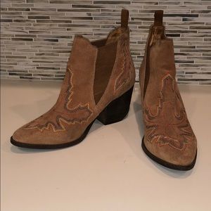 Jeffrey Cambell x Free People booties